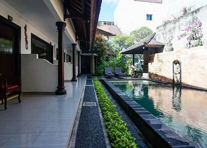 Hotel Taman Ayu 4*