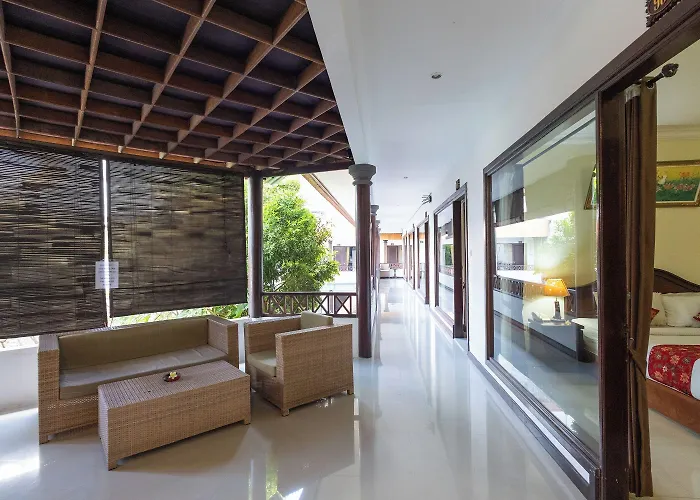 Taman Ayu ホテル 4*